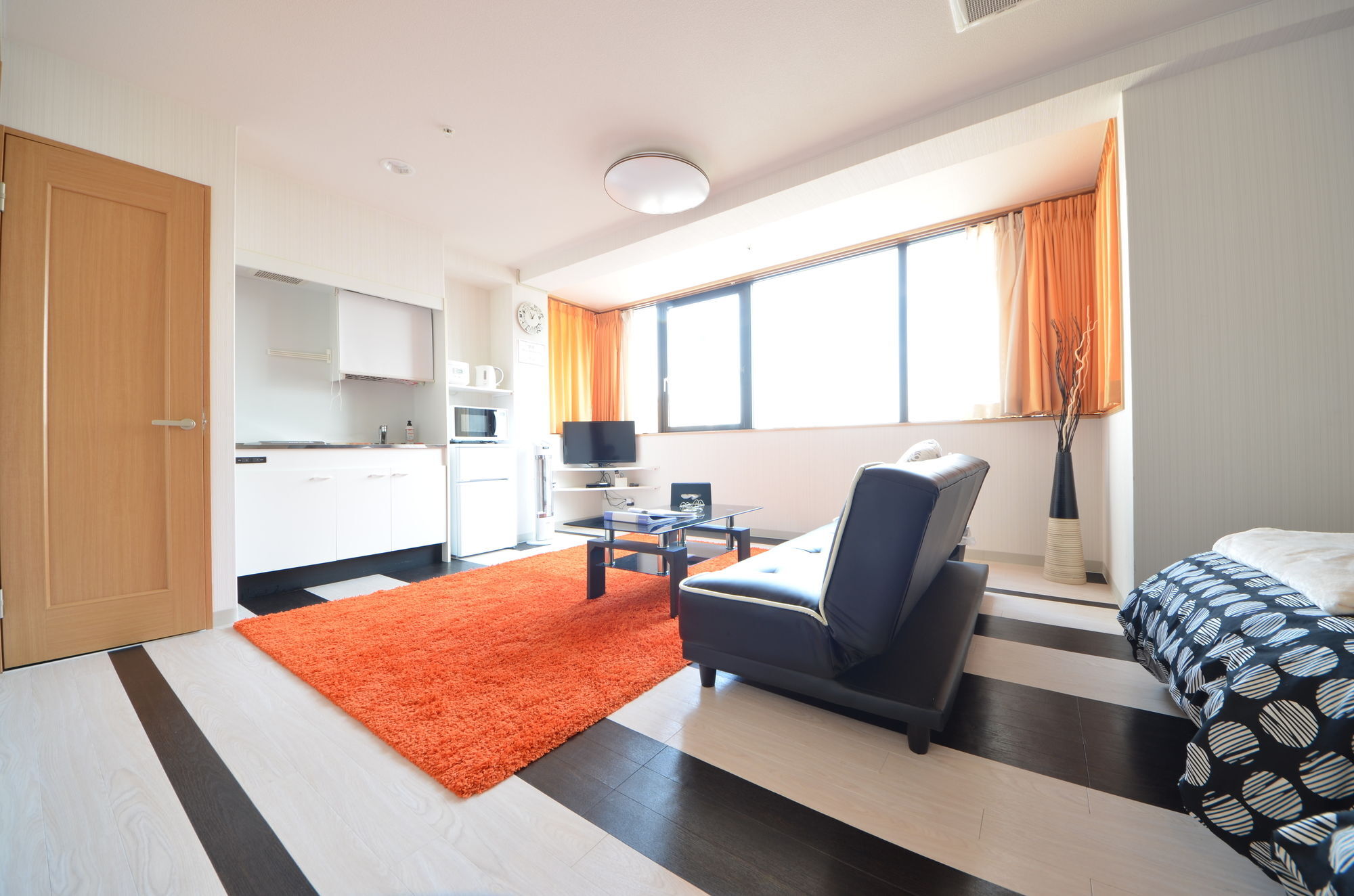 Yeah Room Cube Uemachidai Осака Экстерьер фото