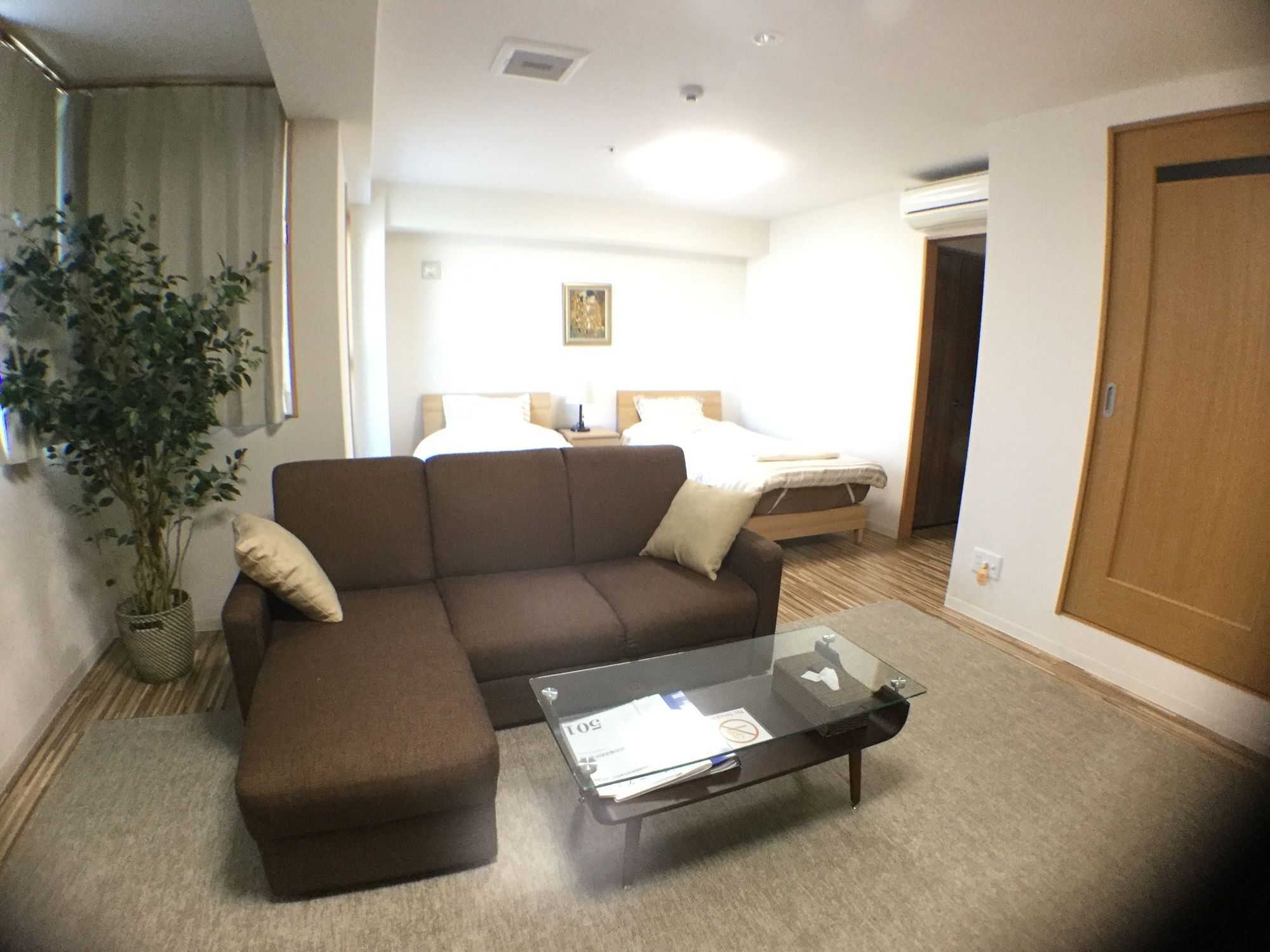 Yeah Room Cube Uemachidai Осака Экстерьер фото